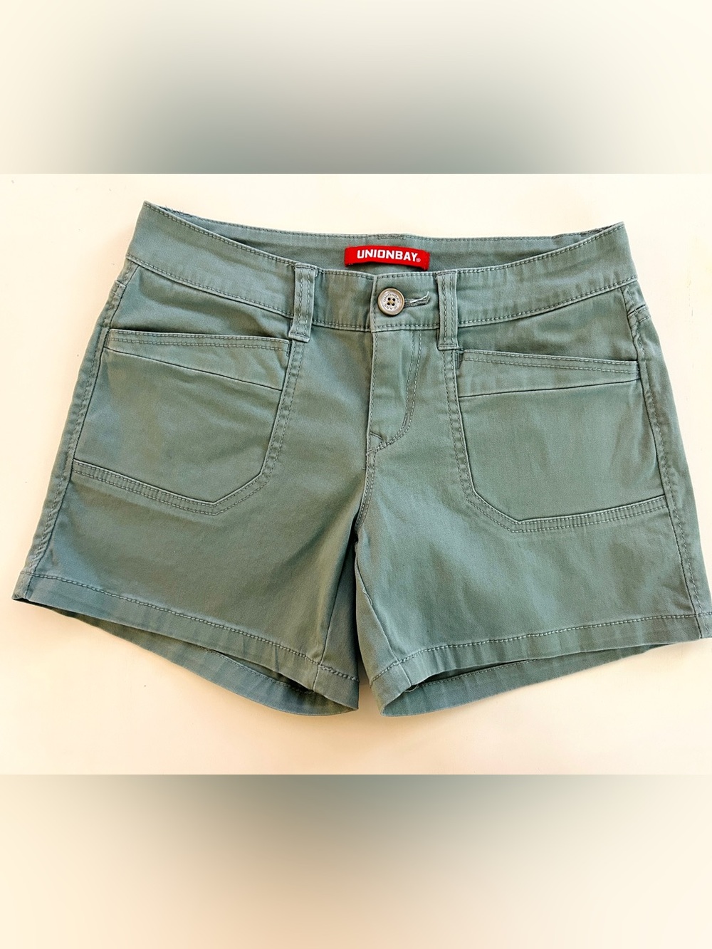 Unionbay Sage Green Shorts Size 3 Mid Rise Utility Casual Summer - Picture 2 of 7